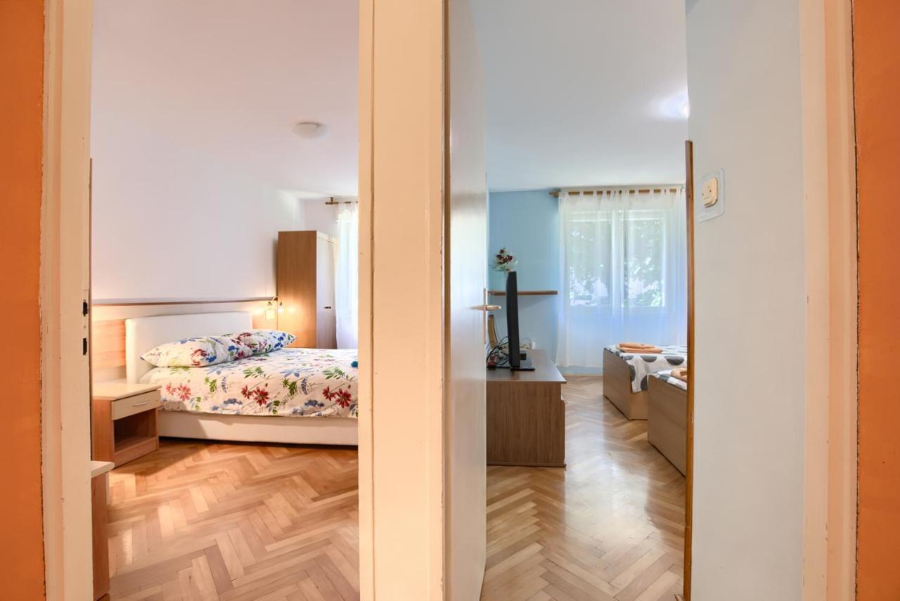 Apartment Stefan Pula Bagian luar foto
